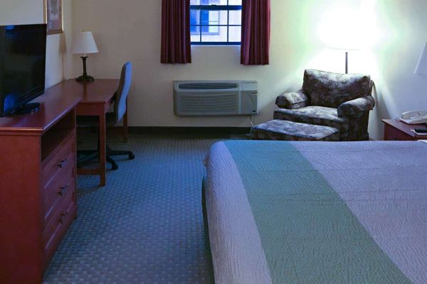 Hotel BUDGET HOST PATRIOT (Bloomsburg)